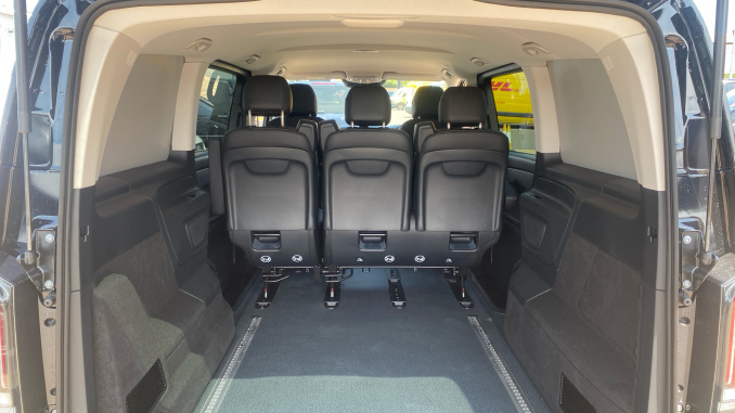Mercedes-Benz Vito L2 Diesel Rwd 119CDI Select Crew Van 9G-Tronic - Image 17
